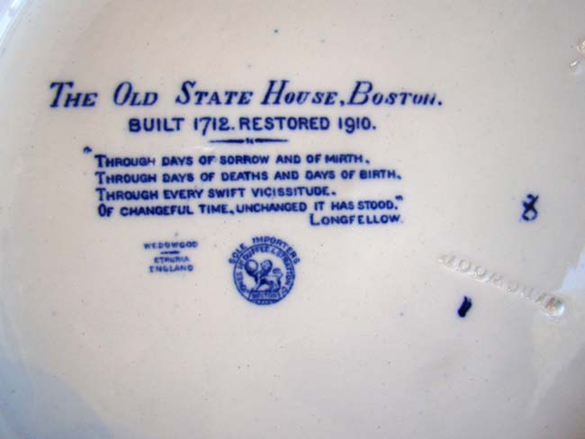A fine Wegwood souvenir plate depicting The Old Statehouse, Boston, circa 1910 — image 2